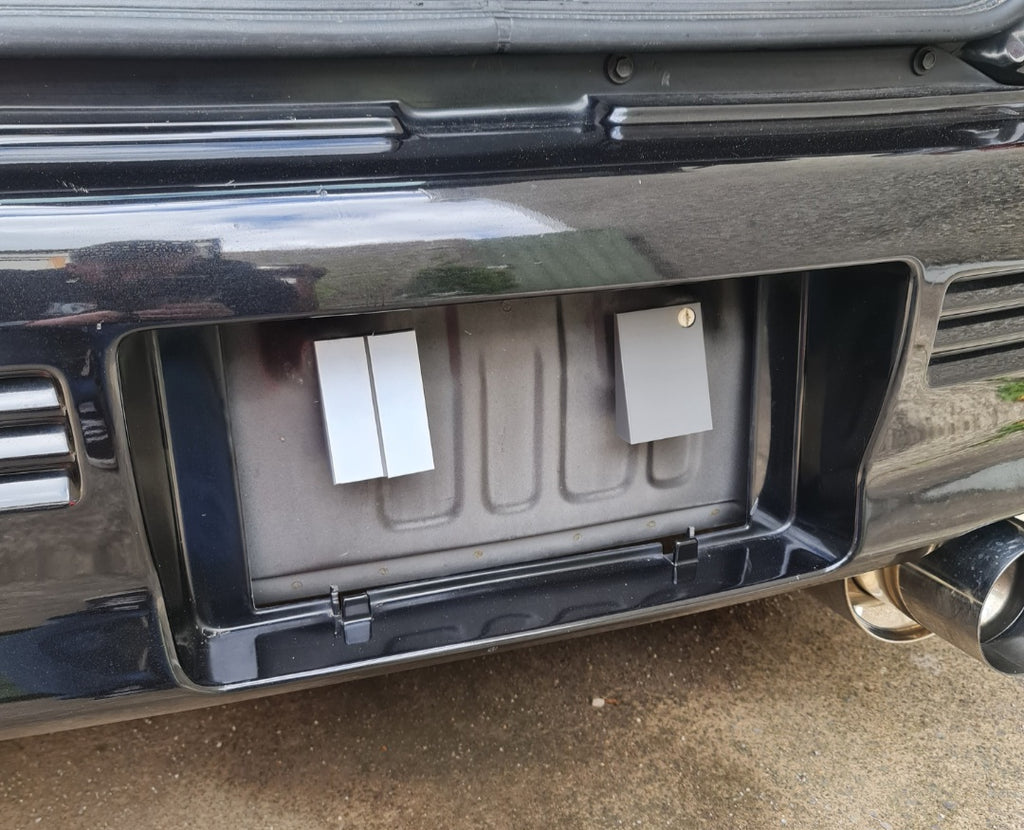 Number plate tilted brackets EP82
