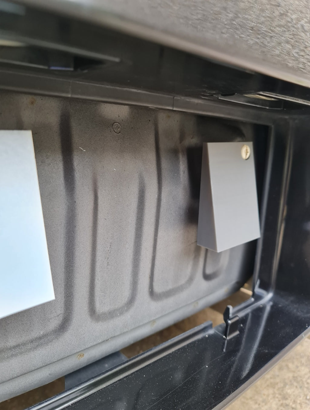 Number plate tilted brackets EP82